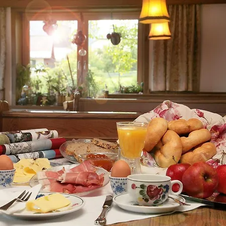 Lacknerhof Guest house Piesendorf